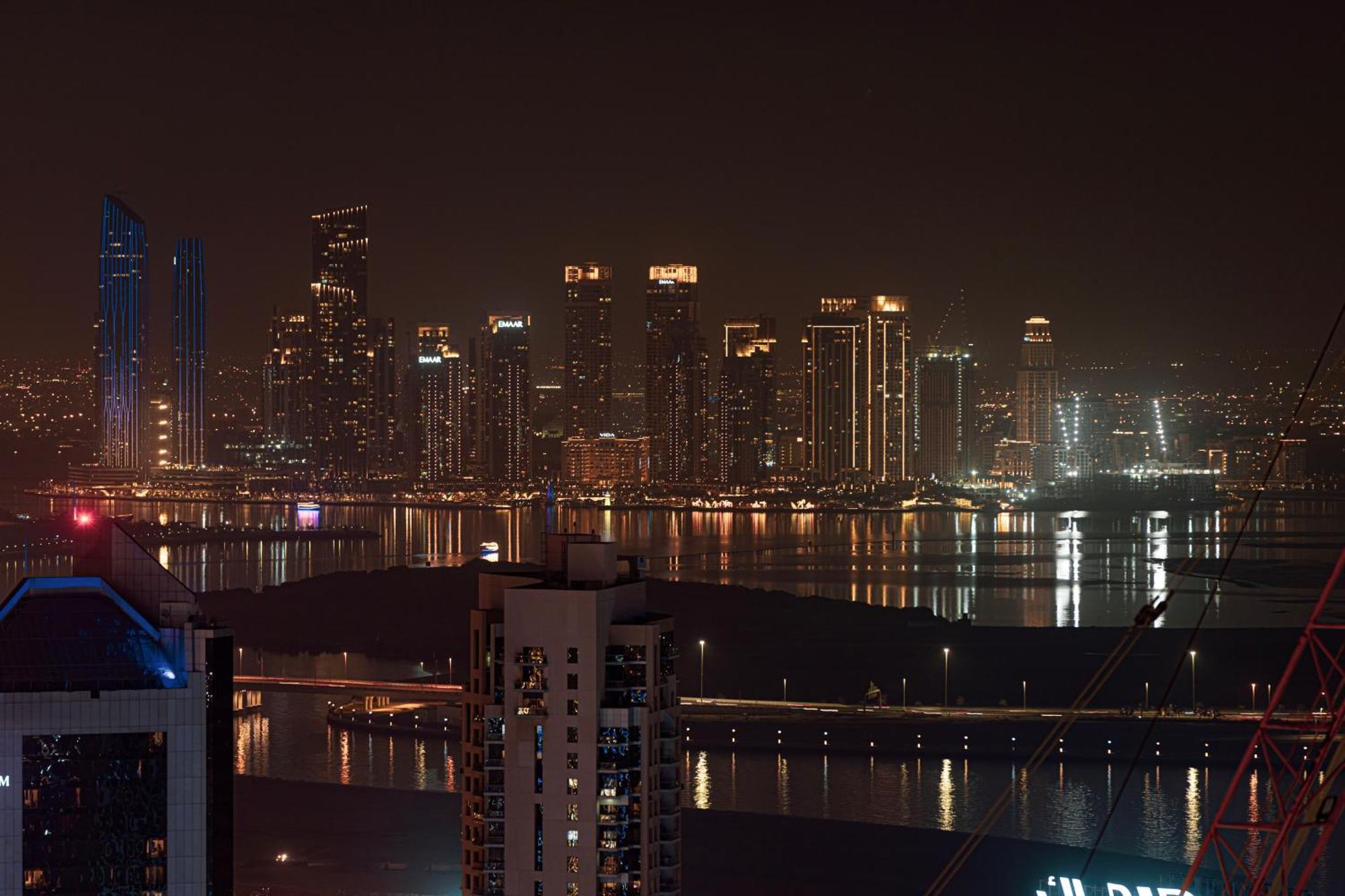 Smartstay At Burj Royale - Full Burj Khalifa View - Brand New Luxury Apartments Dubai Ngoại thất bức ảnh