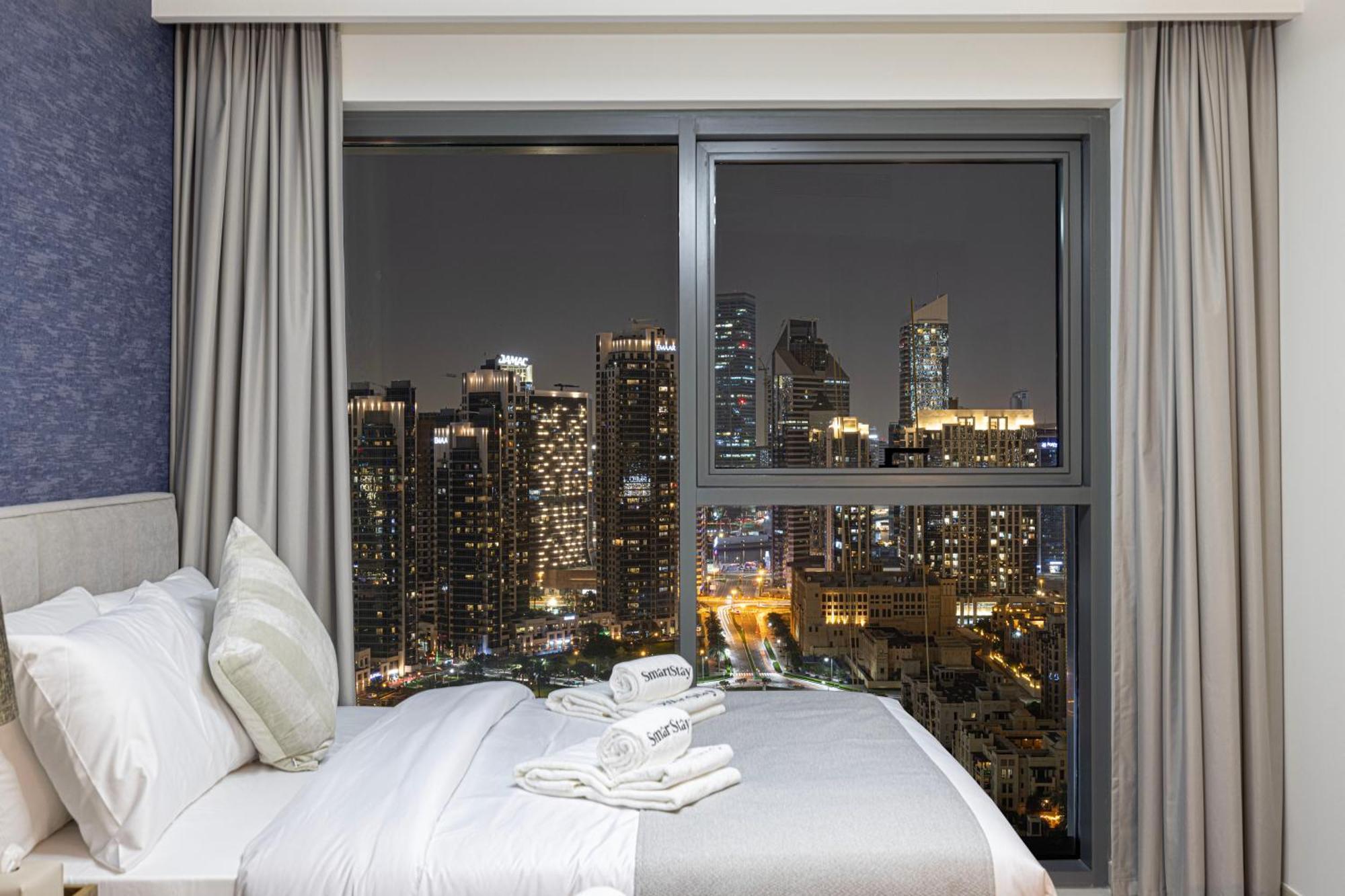 Smartstay At Burj Royale - Full Burj Khalifa View - Brand New Luxury Apartments Dubai Ngoại thất bức ảnh
